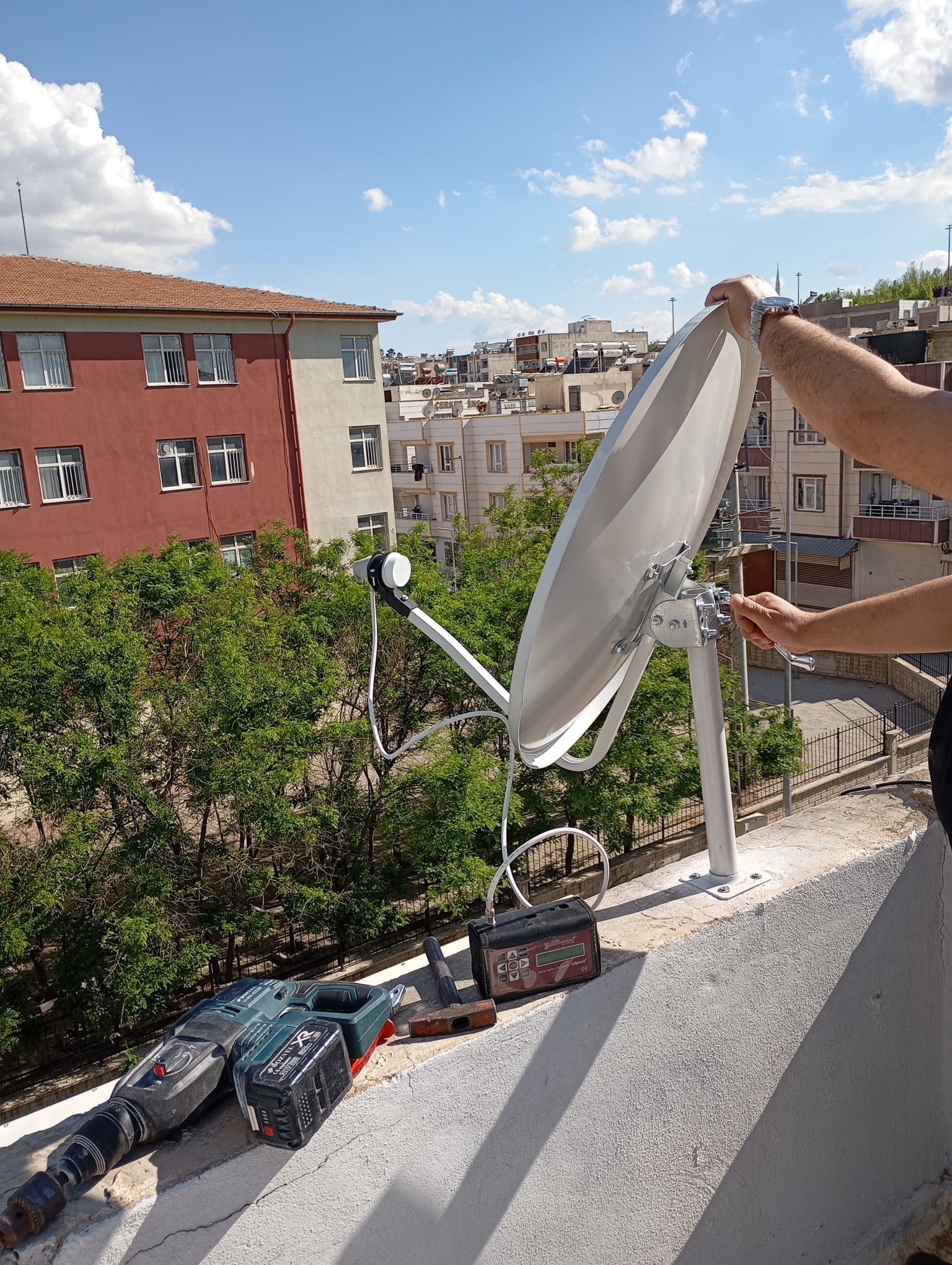 İş Yeri Elektrik